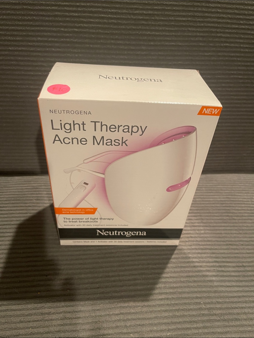Neutrogena White Light Therapy Acne Mask with Pink Accents
